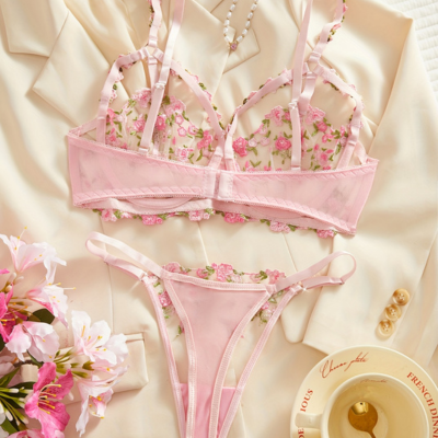 Ensemble en dentelle à fleurs écarlates SIREN